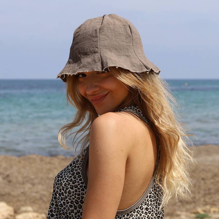 Gypsy hat - Linen bucket hat, a real feeling of freedom for wholesale by Purple Sardine