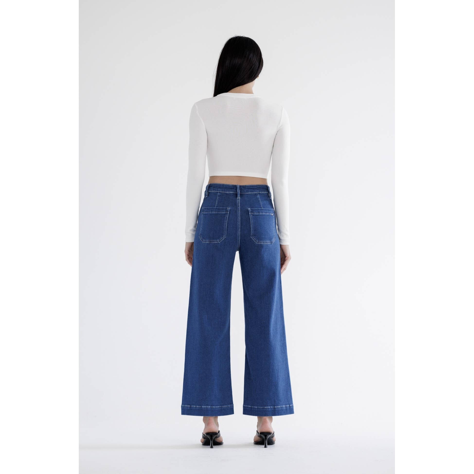 BRONCOS BLEU MARINE JEAN LARGE TAILLE HAUTE AVEC POCHE PLAQUÉE en vente sur Faire6