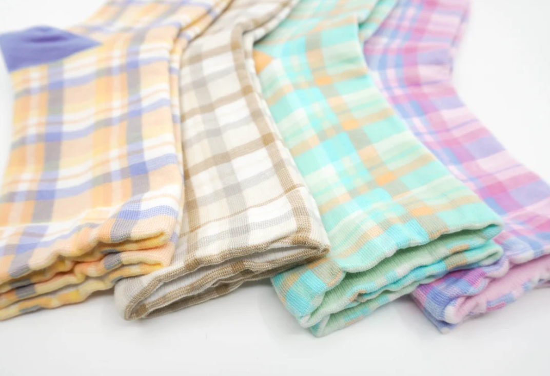 Comfortarians - Wholesale Socks - Women's - Plaid Pattern Socks , Women's  Casual Cotton Patterned Socks4