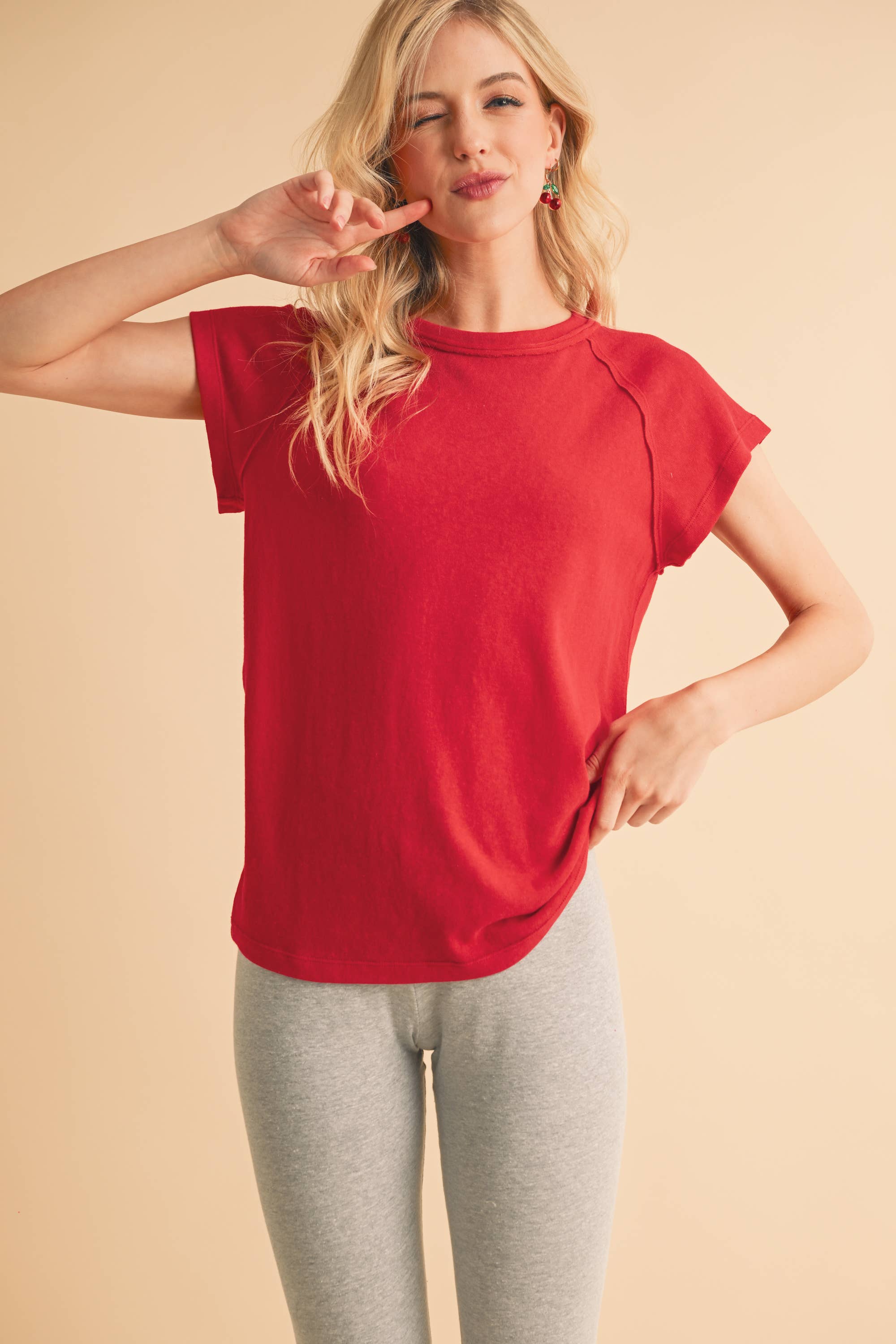 AEMI + CO - Wholesale T-Shirt - Women's - 8369FN Ivy Tee24