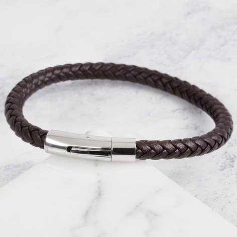 Lisa Angel - Wholesale Jewelry - Men's - Large Men's Trigger Happy Leather Bracelet In1
