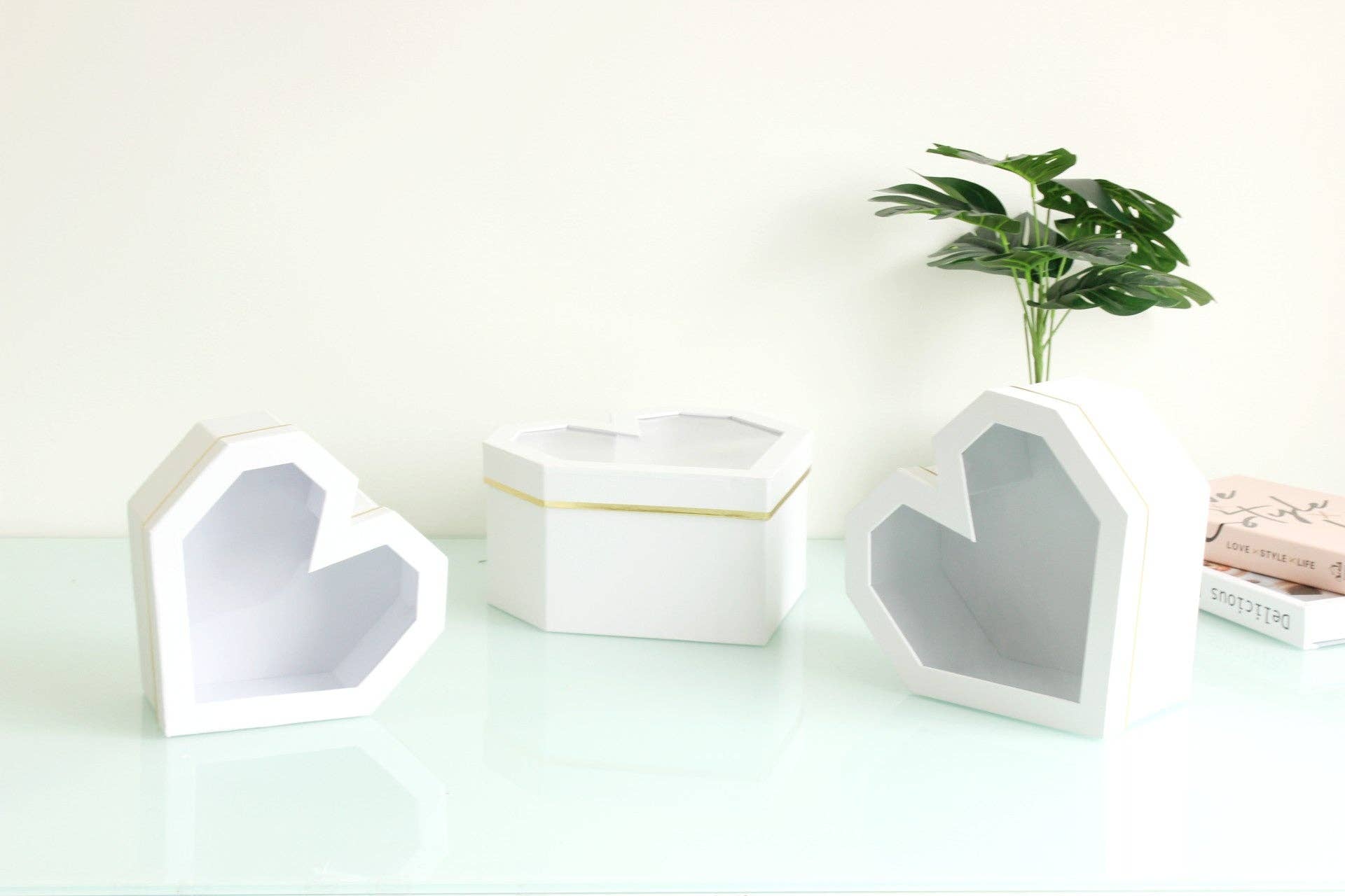 Elegant Design Supply - Wholesale Decorative Box - Diamond Heart Shape Flower Box with Clear Lid22