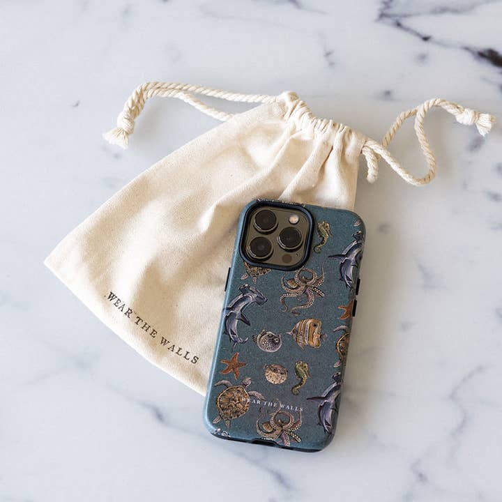 Capa Telemóvel em Thalassophile Aegean-Blue por atacado de Wear the Walls