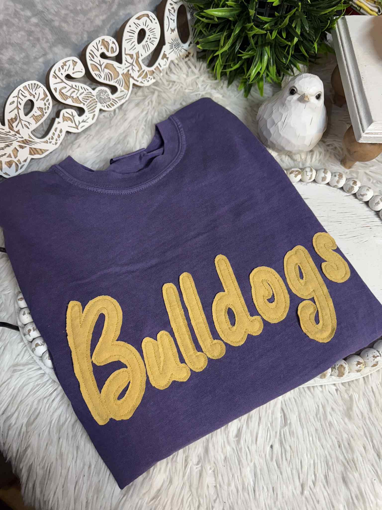 April's Sew Vinyl - Wholesale T-Shirt - Women's - Custom Raggy Style T-Shirt,  Script Font1