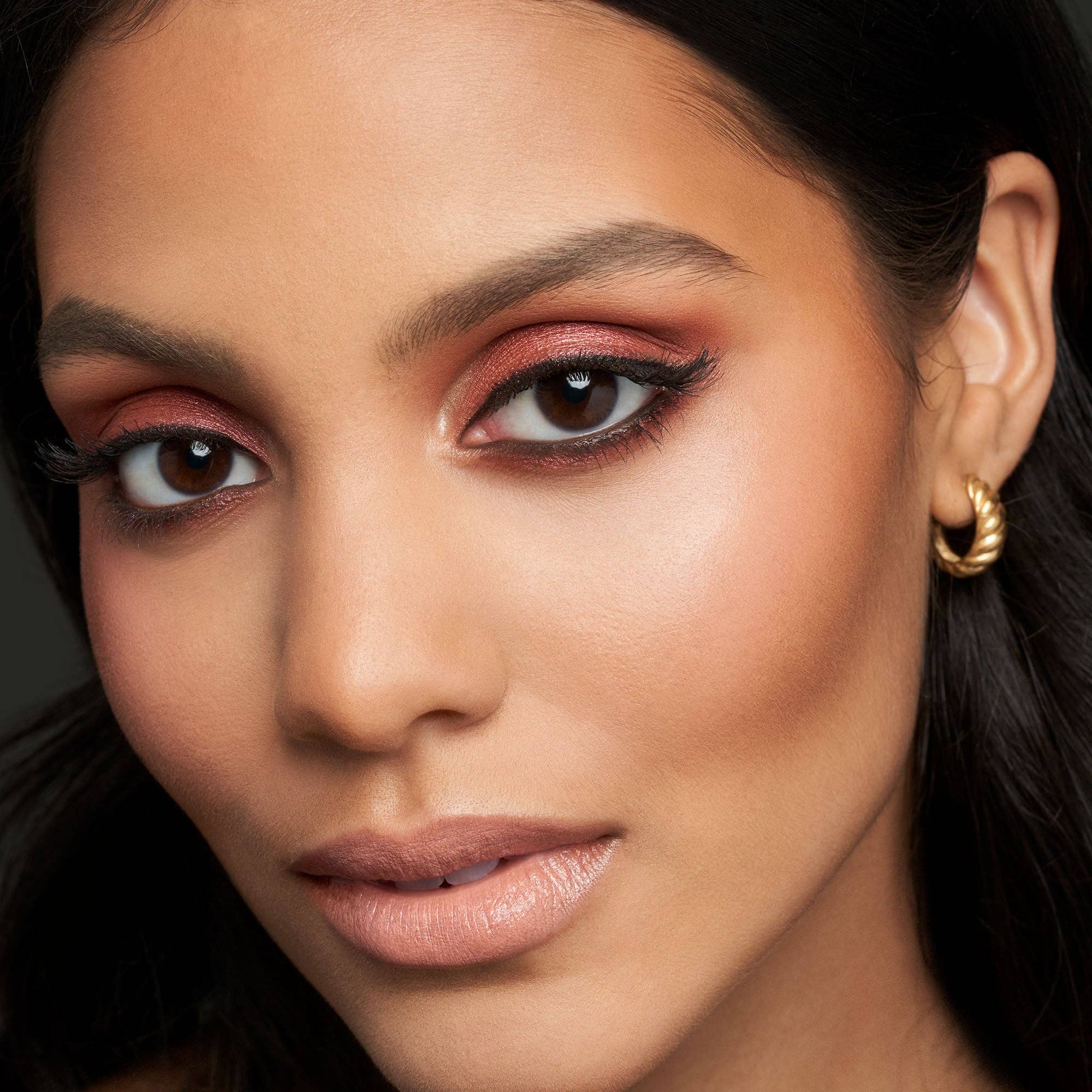 Beauty Goddess - Wholesale Face make-up palette - Stila Color Cocktail Travel Cheek, Lip & Eye Palette - Malibu Sunset5