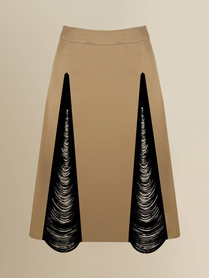 Madeleine Rok in Tan voor wholesale door Contessa Mills LLC