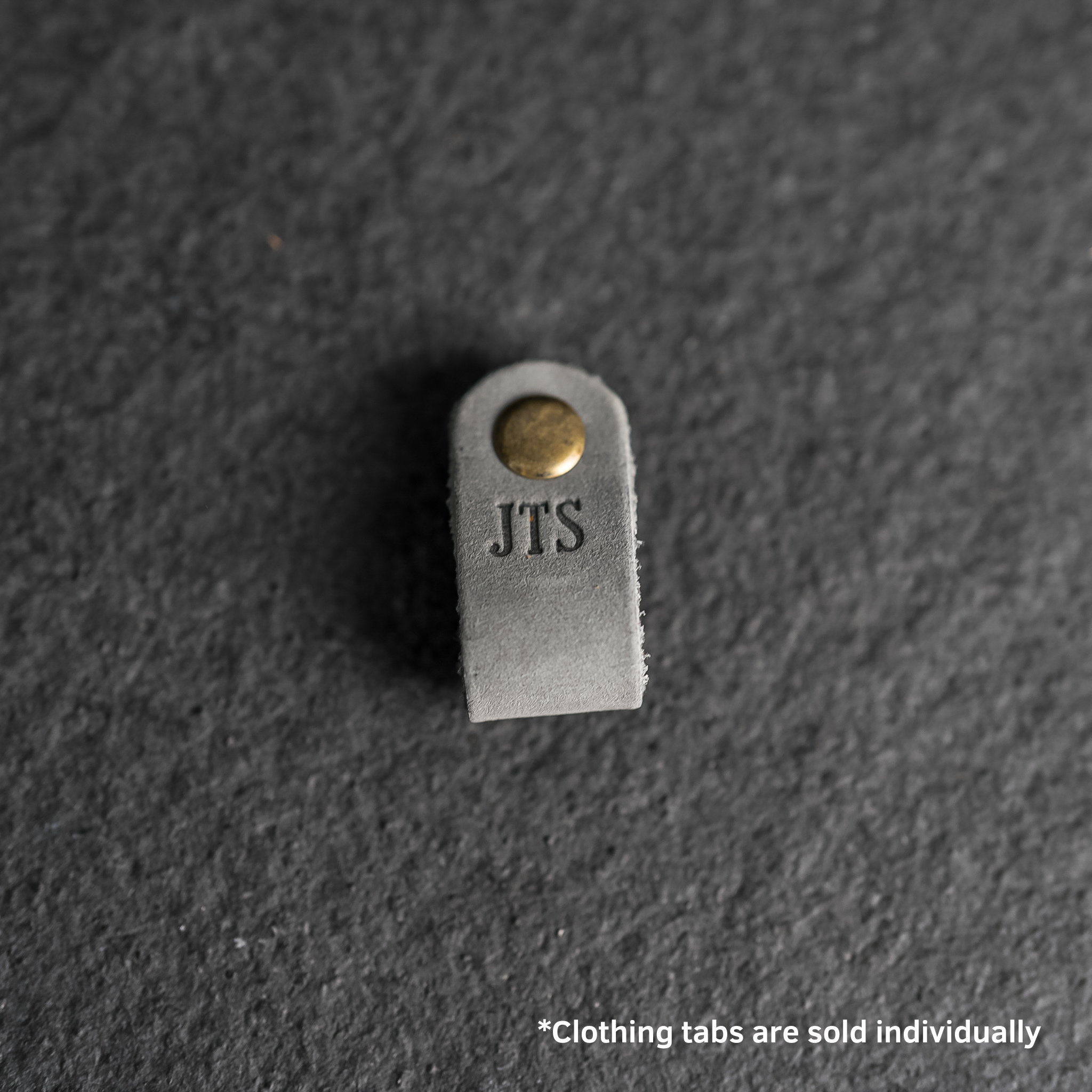 Ox & Pine - Vente Étiquette pour bagage - Onglets de vêtements en cuir personnalisés38