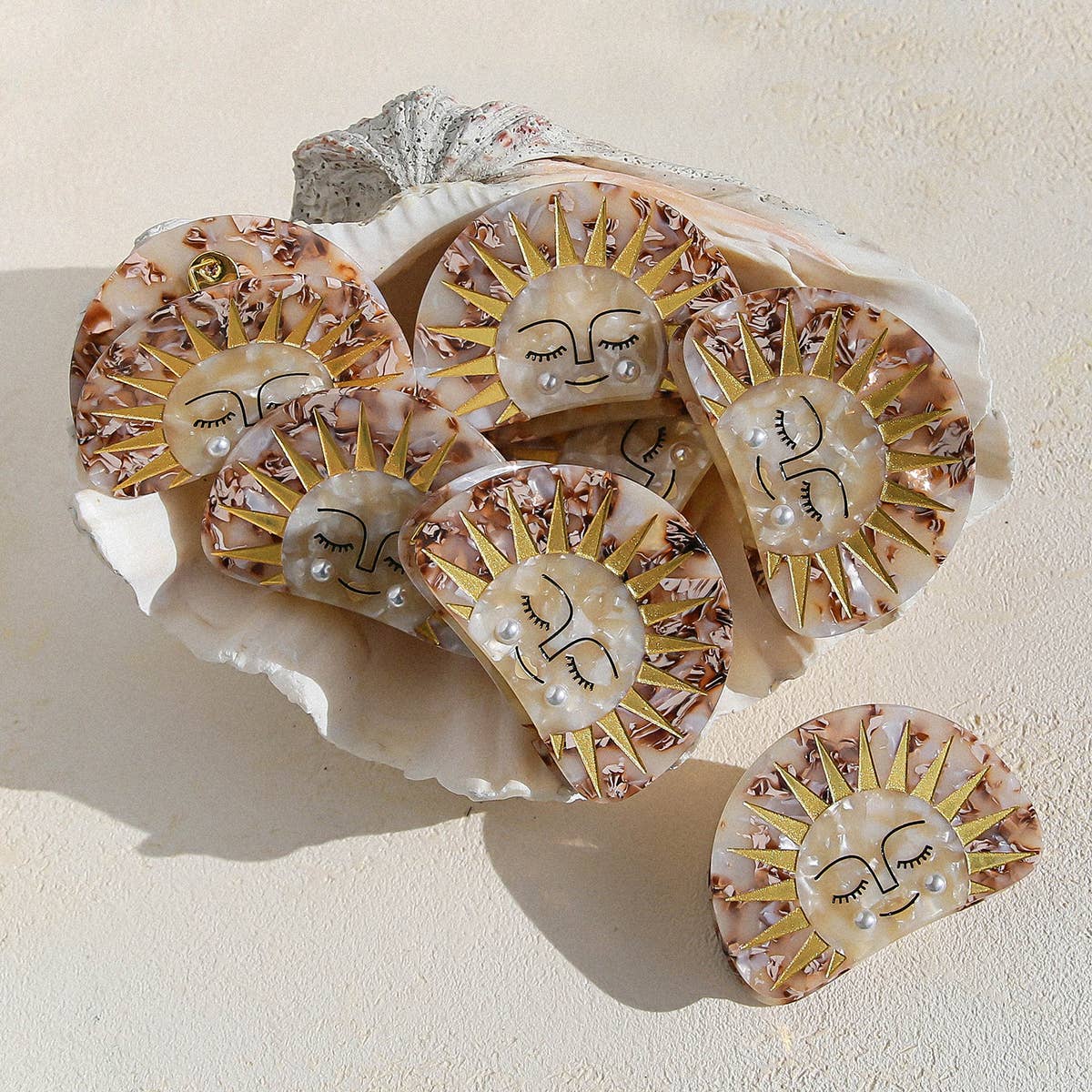 Kingston Jewellery - Wholesale Hair Clip - Women's - Golden Sun Claw1