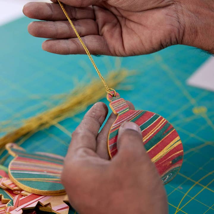 Paper Mirchi - Wholesale Christmas Card - Keepsake Marble Ornament Greeting Card - Bauble Festive Mix6