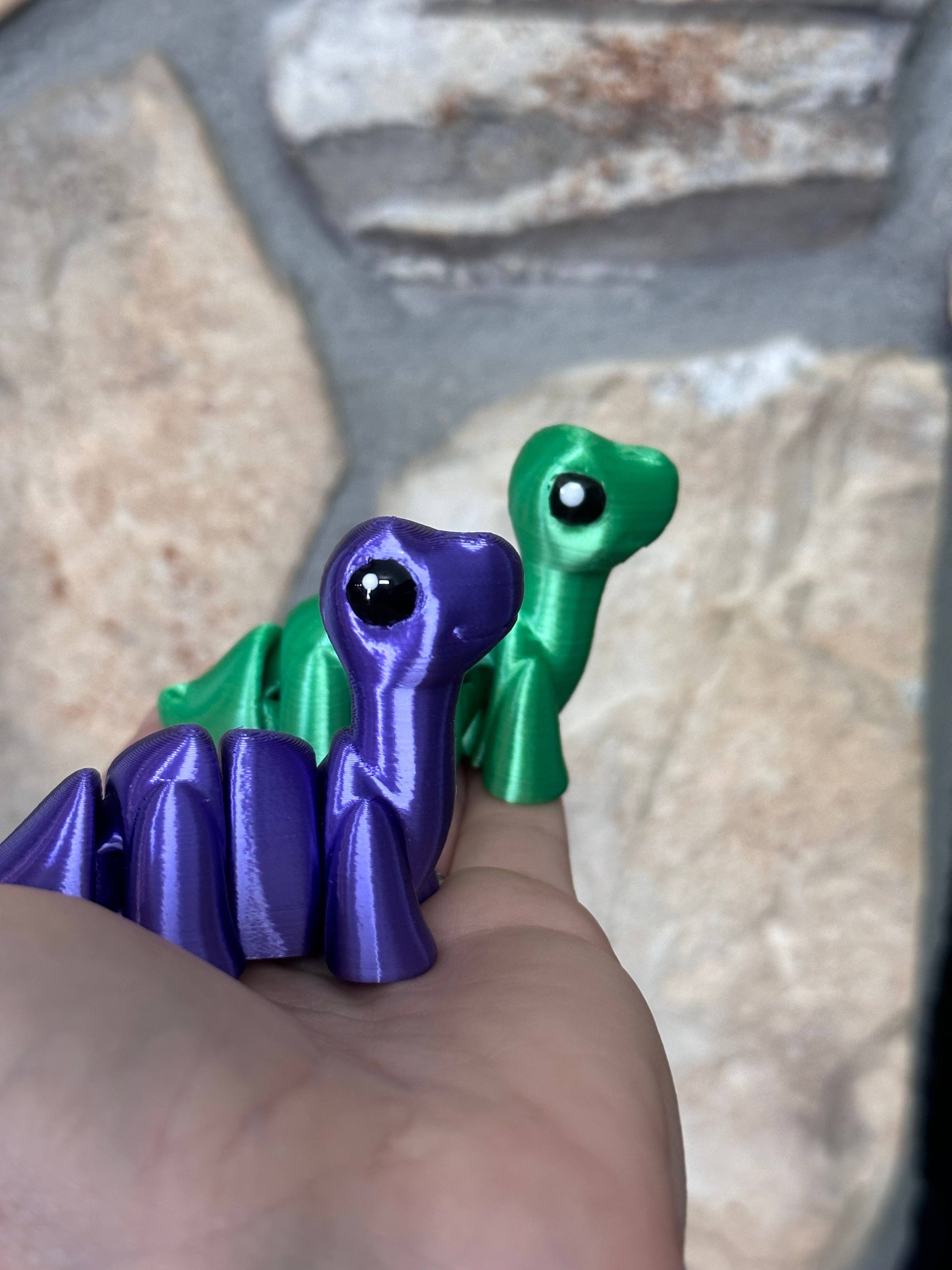 LNZ Custom Design - Wholesale Keychain - Kids - Baby Brontosaurus2