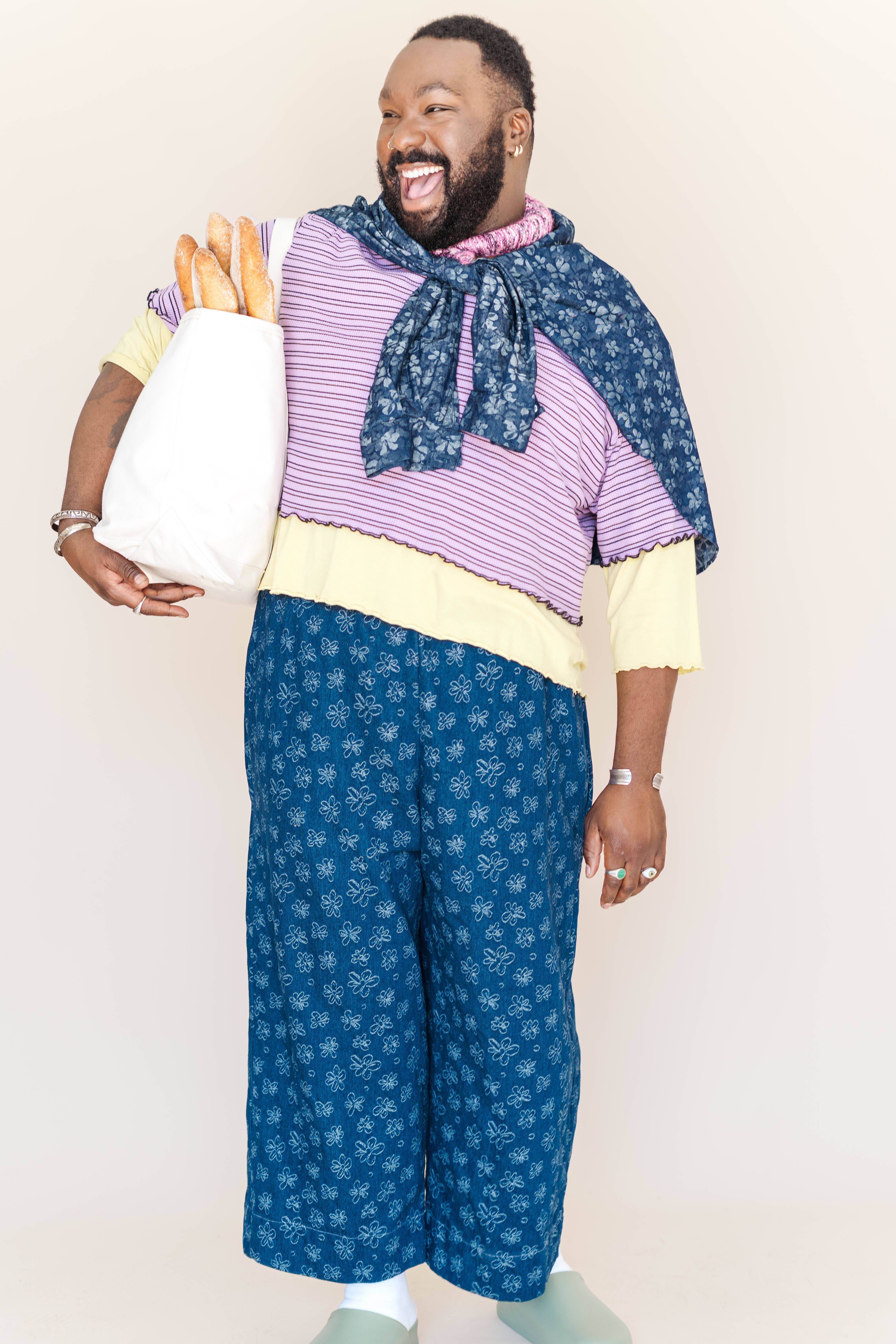 Nettle Studios - Wholesale Button Down Shirt - Unisex - Size Inclusive Plus Size Unisex Floral Chambray Button Up21