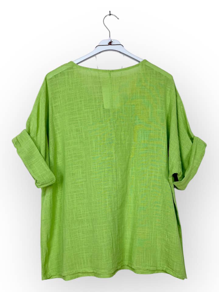 Lucky Nana - Wholesale T-Shirt - Women's - SP 21075 - Light solid cotton top with necklace