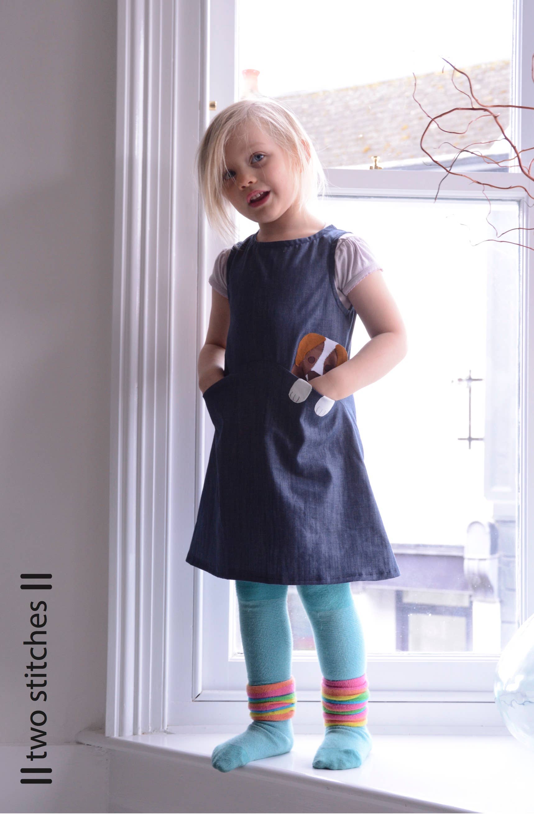 Two Stitches Patterns - Wholesale Knutselnaai-set - Zoe Dress - Naaipatroon voor kinderkleding1