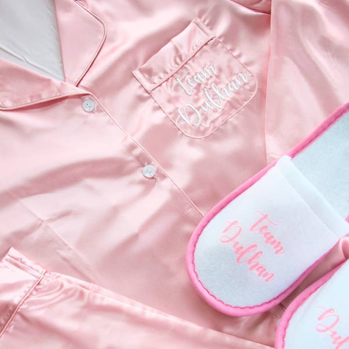 Peacock Supplies - Wholesale Slippers - Women's - Team Dulhan Slippers - White & Rose2