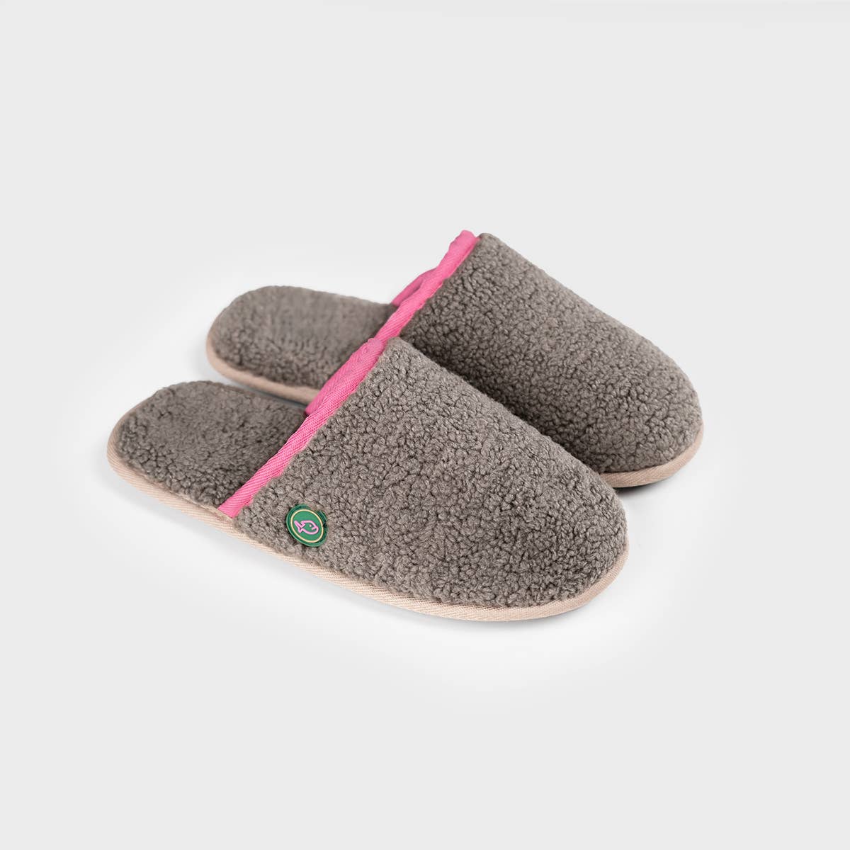 BILLYBELT - Wholesale Slippers - Women's - Brown sherpa slippers0