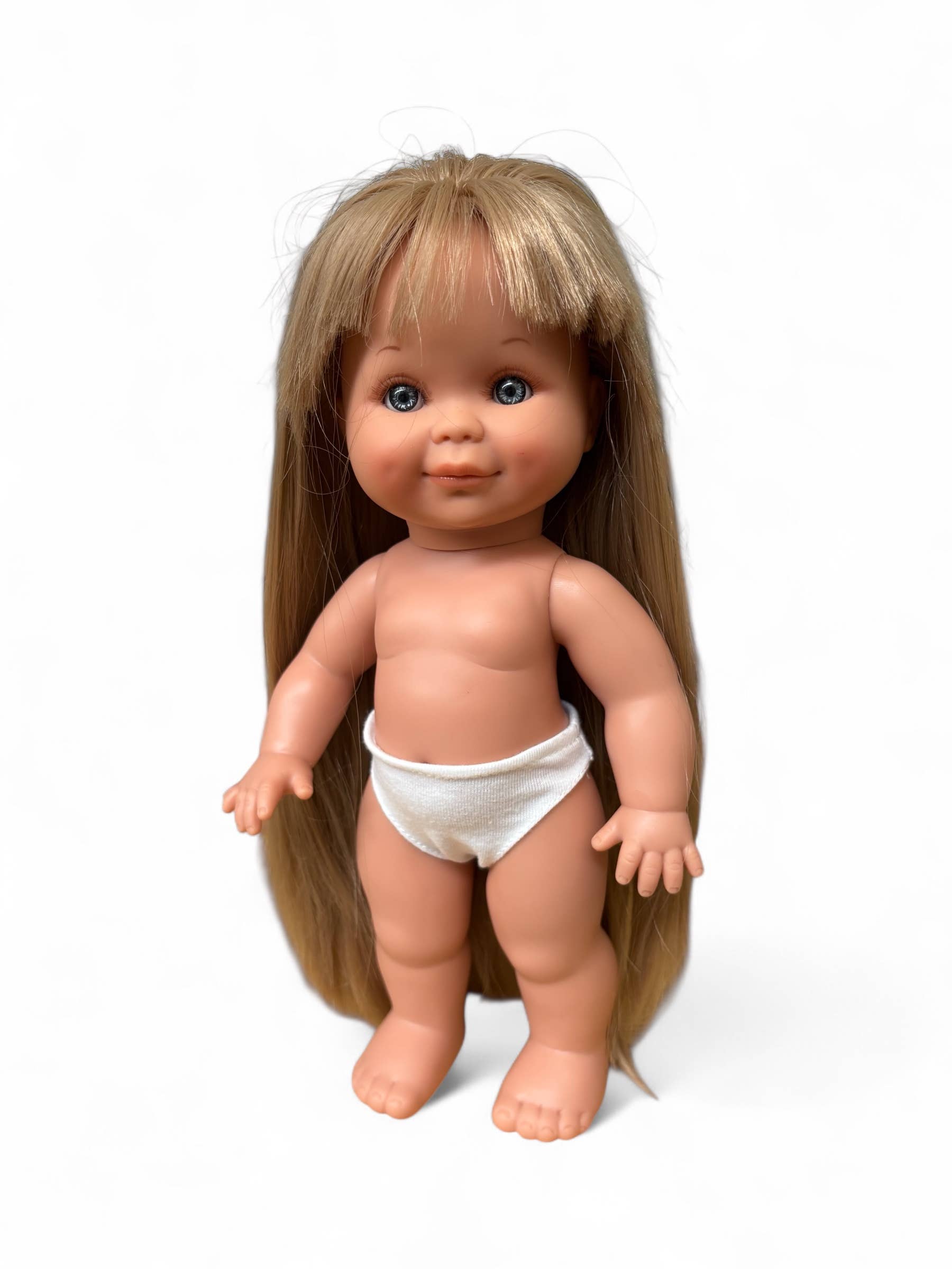 LAMAGIK, S.L. - Wholesale Doll - Kids - Betty with XXL Mane and Blonde Bangs, naked, with gray eyes.0
