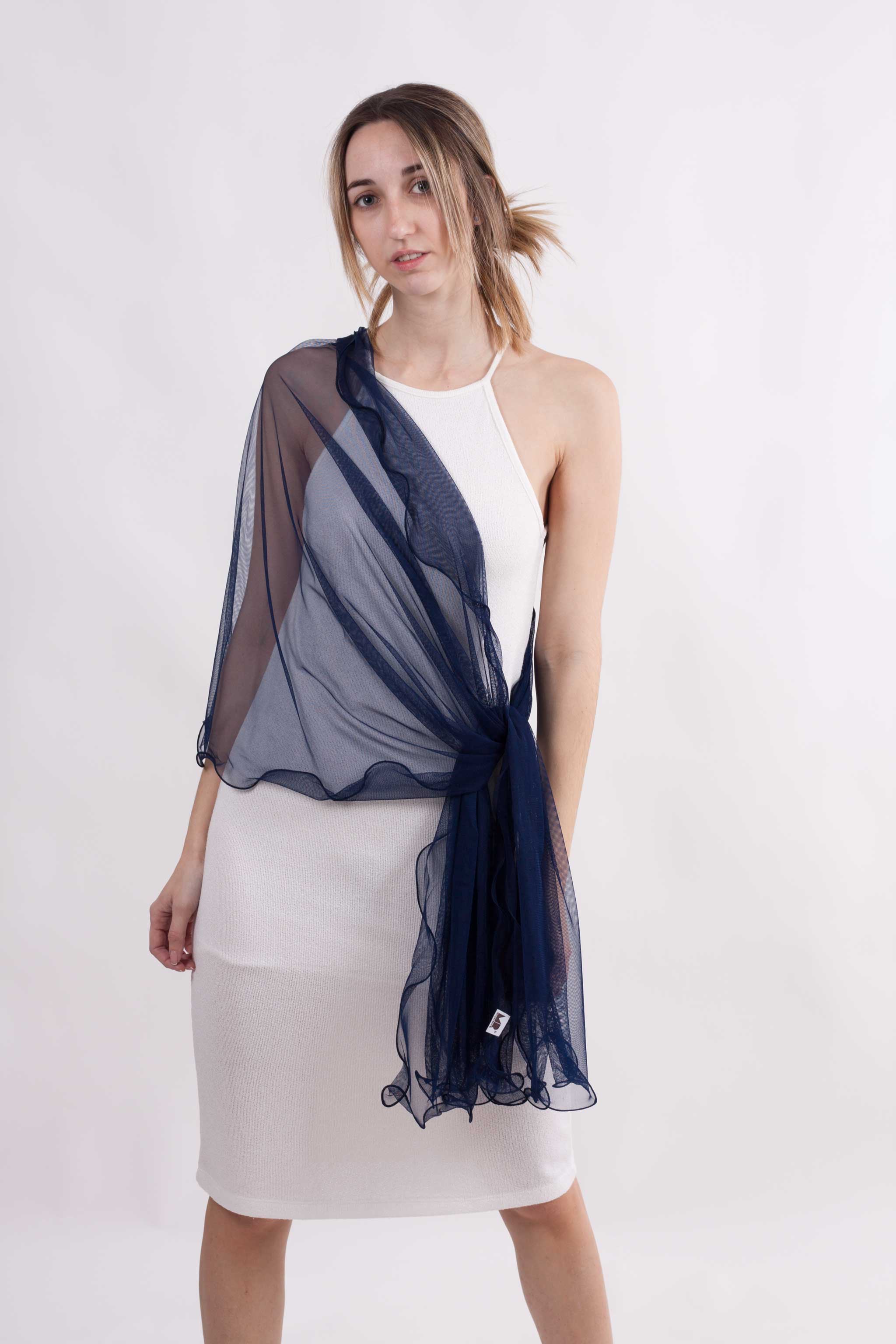 MR Complements - Vente Écharpe – femme - Châle en tulle grande taille aux bords ondulés24