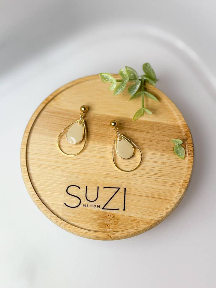 Diana Dangle for wholesale by SuzyMe