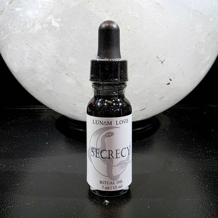 Olio Rituale del Segreto per la vendita all'ingrosso da parte di Lunam Love