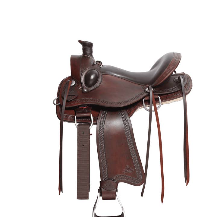 Pro Classic Western Trail Saddle – Handcrafted Leather for wholesale by Pro Classic Global