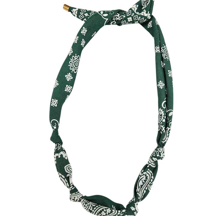 Collier Écharpe Bandana Vert NC-2043 pour la vente par Simply Jewels