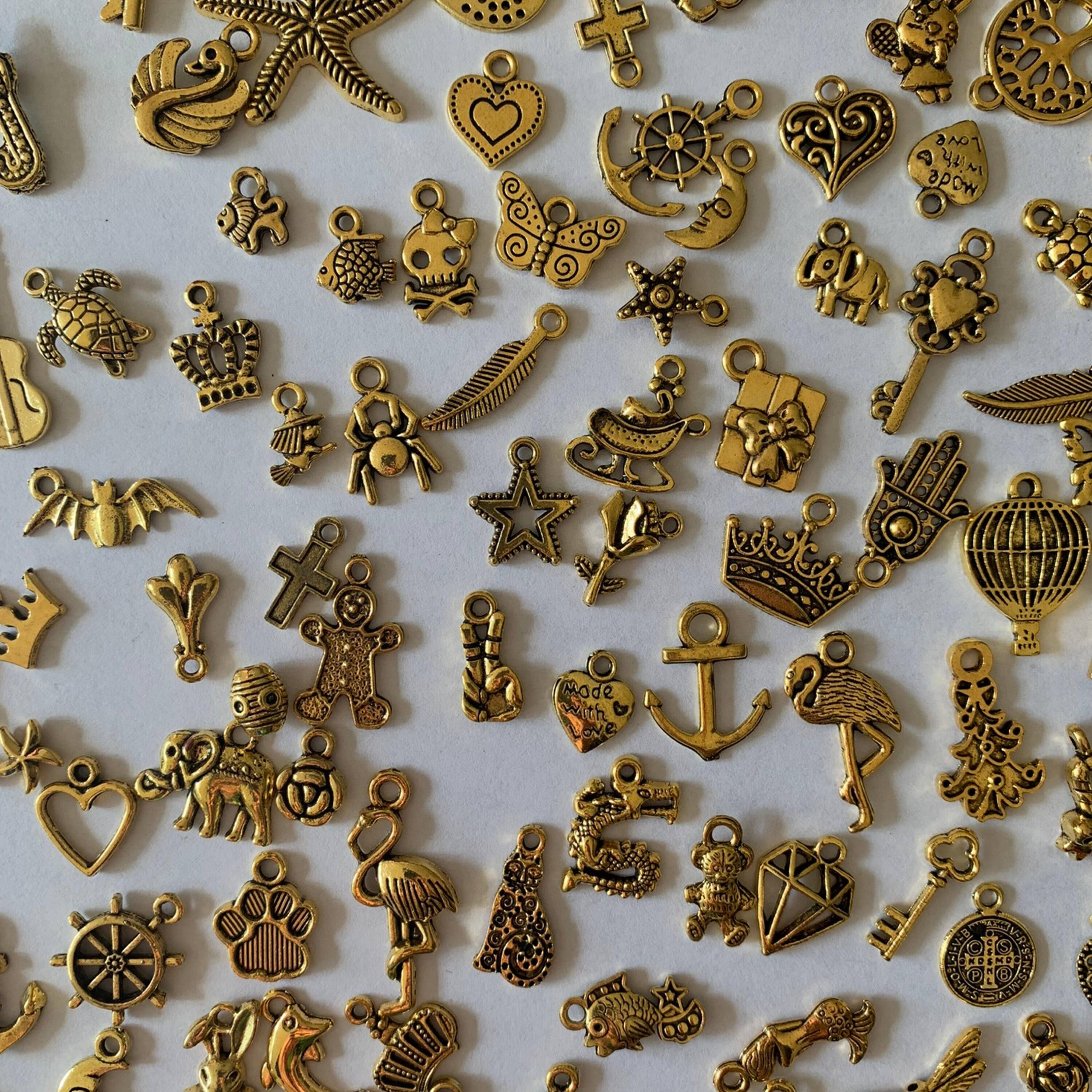 Magnifique Hearts – Pendente/pingente individual por atacado – Pingentes e Charms Sortidos em Liga de Ouro Envelhecido para DIY4