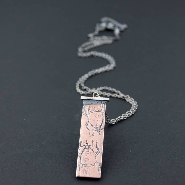 Metal Cloth & Wood - Vendita all'ingrosso Collana con ciondolo/pendaglio - Collana fatta a mano con punteruolo di palma in argento sterling e rame