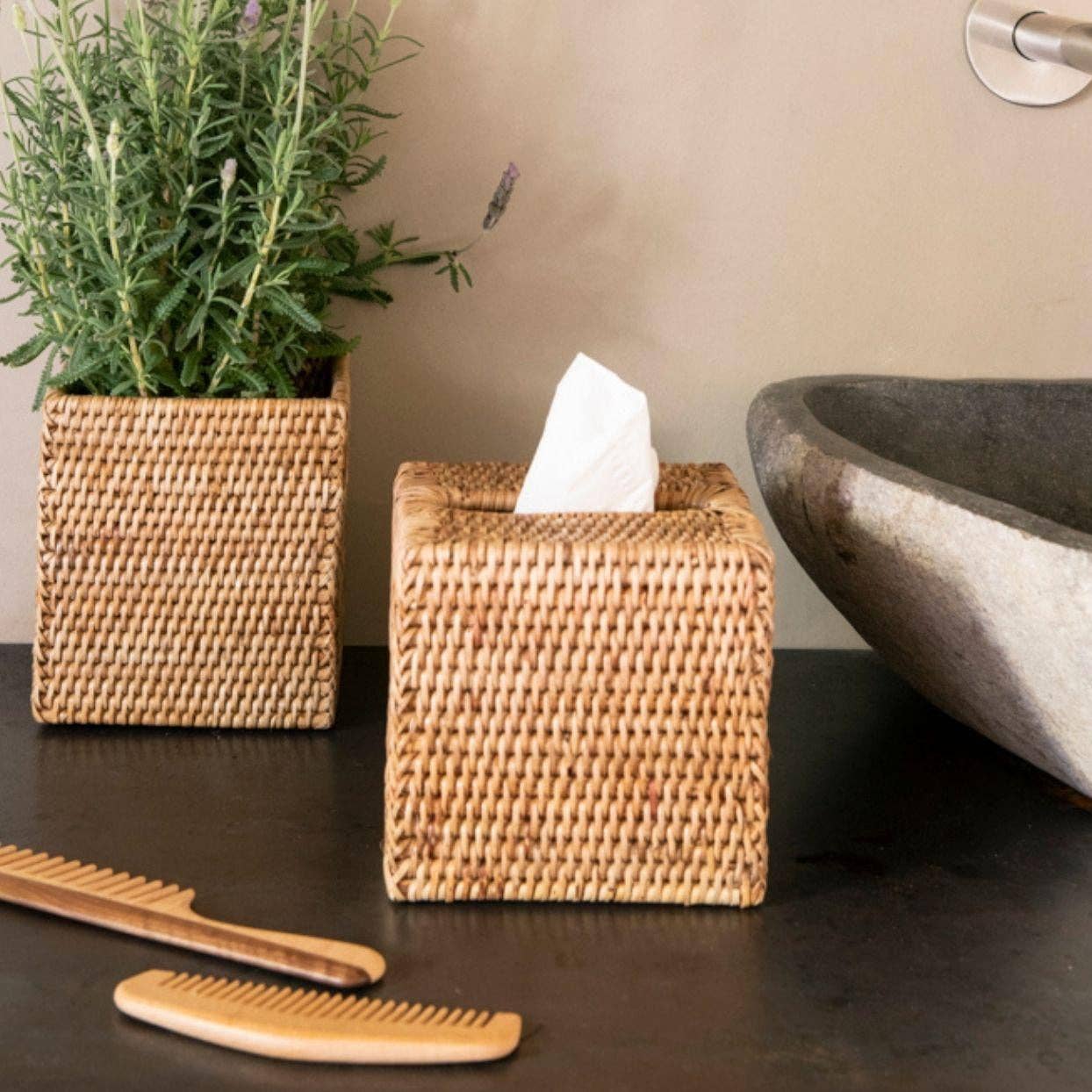 Andrea House - Wholesale Tissue Box - Square rattan tissue box holder0