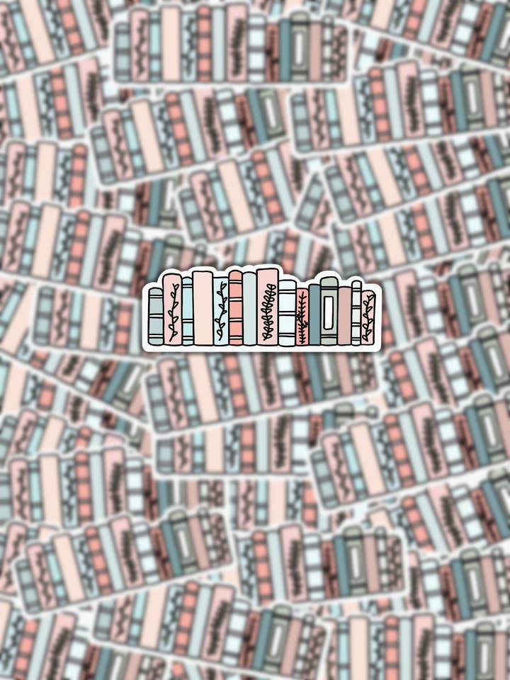 Livres sur une étagère pour la vente par CreationsByMaddied