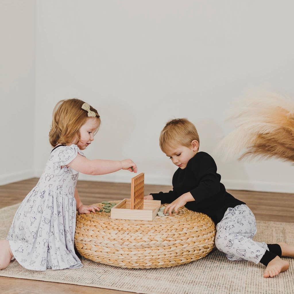 Brooklyn Neutral - Wholesale Board Game - Wooden Four in a Row7