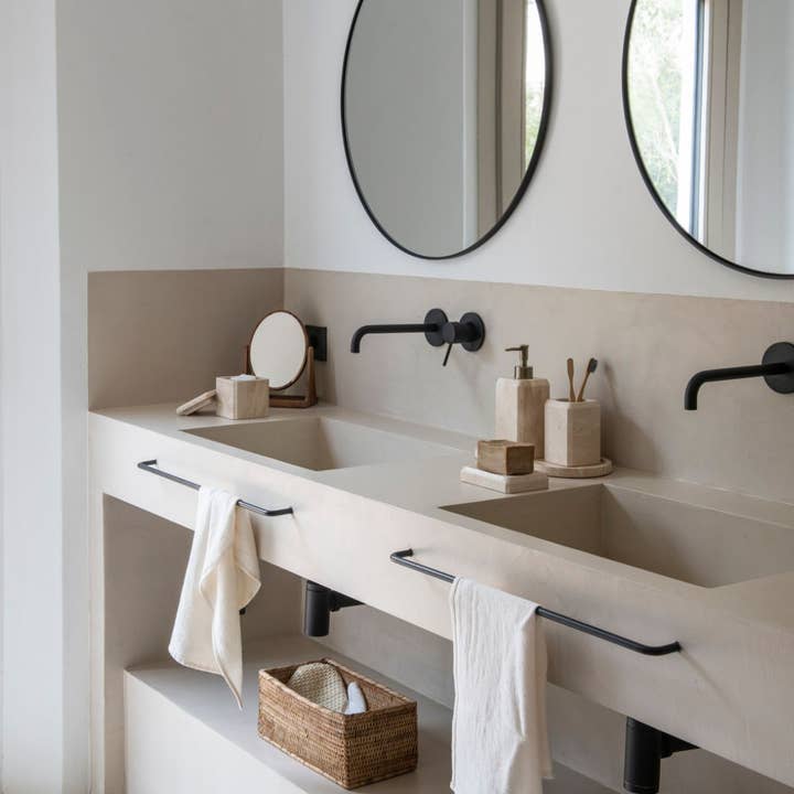 Andrea House - Wholesale Vanity Mirror - Wooden standing jewelry mirror1