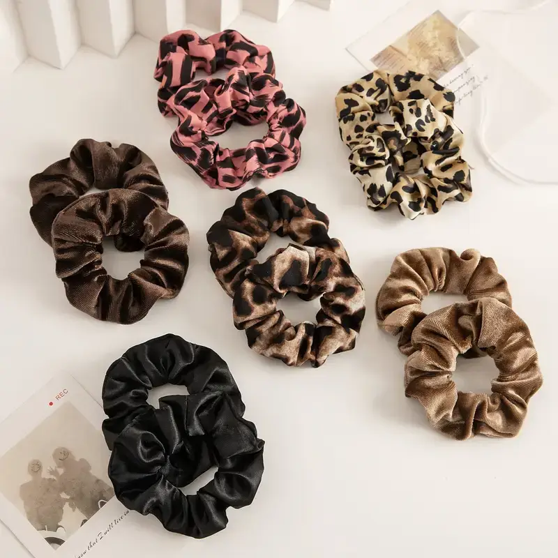 Kids4trendy – wholesale Scrunchie - Dam – SILK scrunchies Diamond Leopard3