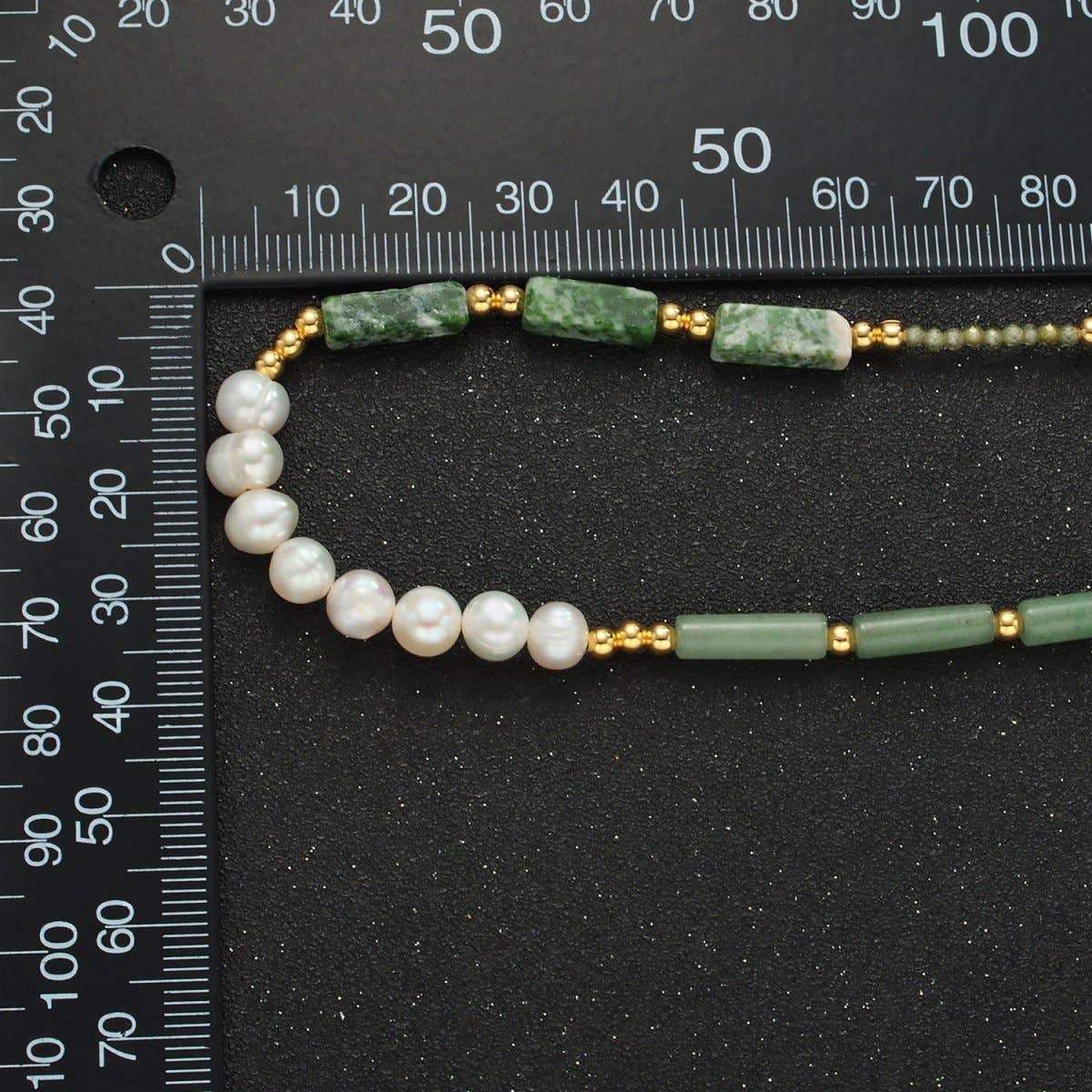 Aim Eternal - Wholesale Beaded/Pearl Necklace - Handmade Green Jade Bead Chain Necklace with Freshwater Pearl 15.55 Inch with Extender | WA25844