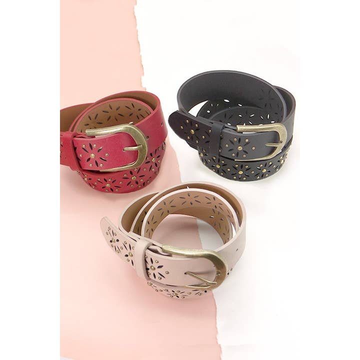 JOSSLYN by wall to wall - Wholesale Belt - Women's - FLOWER CUTOUT CLASSIC BUCKLE BELTS | 40BT615