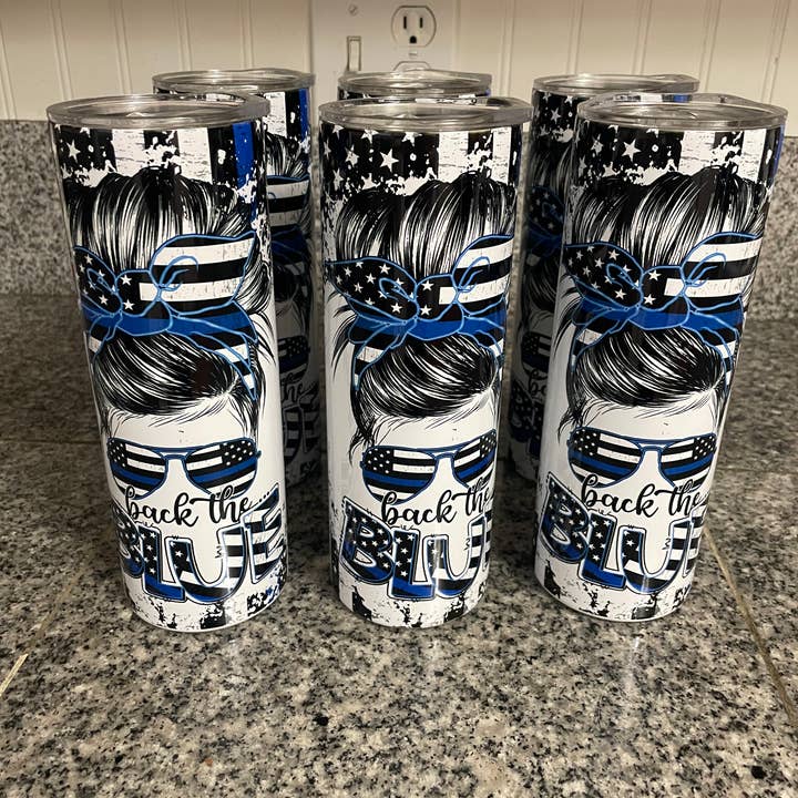 Messy Bun Back The Blue Tumbler voor wholesale door Rockin K and Double J