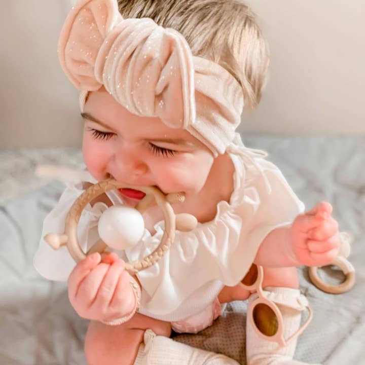 Ali+Oli - Wholesale Teether (Not Clip-On) - Baby - Giraffe Teether & Rattle Food-Grade Silicone Toy (Taupe)
