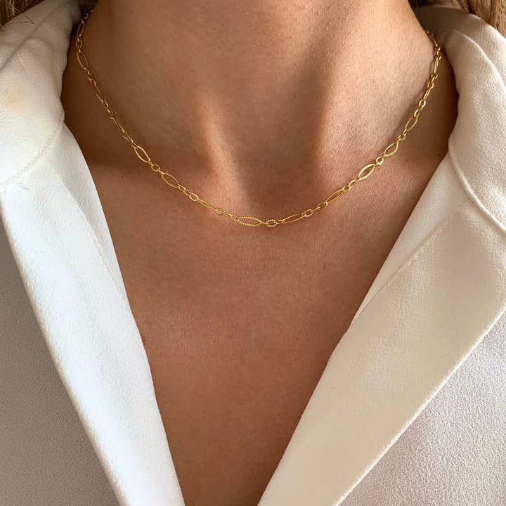 Collier chaine anneaux ovales acier inoxydable pour la vente par Victoire Collection