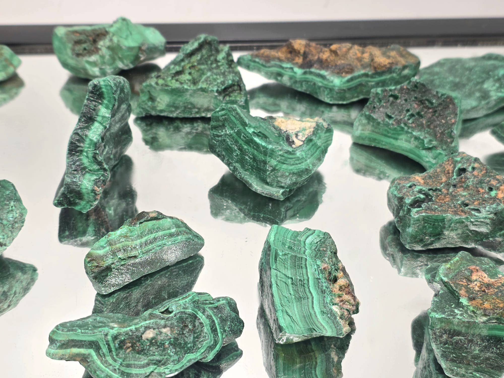 Distinction Crystals – wholesale Spiritual stone/crystal – Lapidary Grade Rough Banded Malachite – 250g Batch5