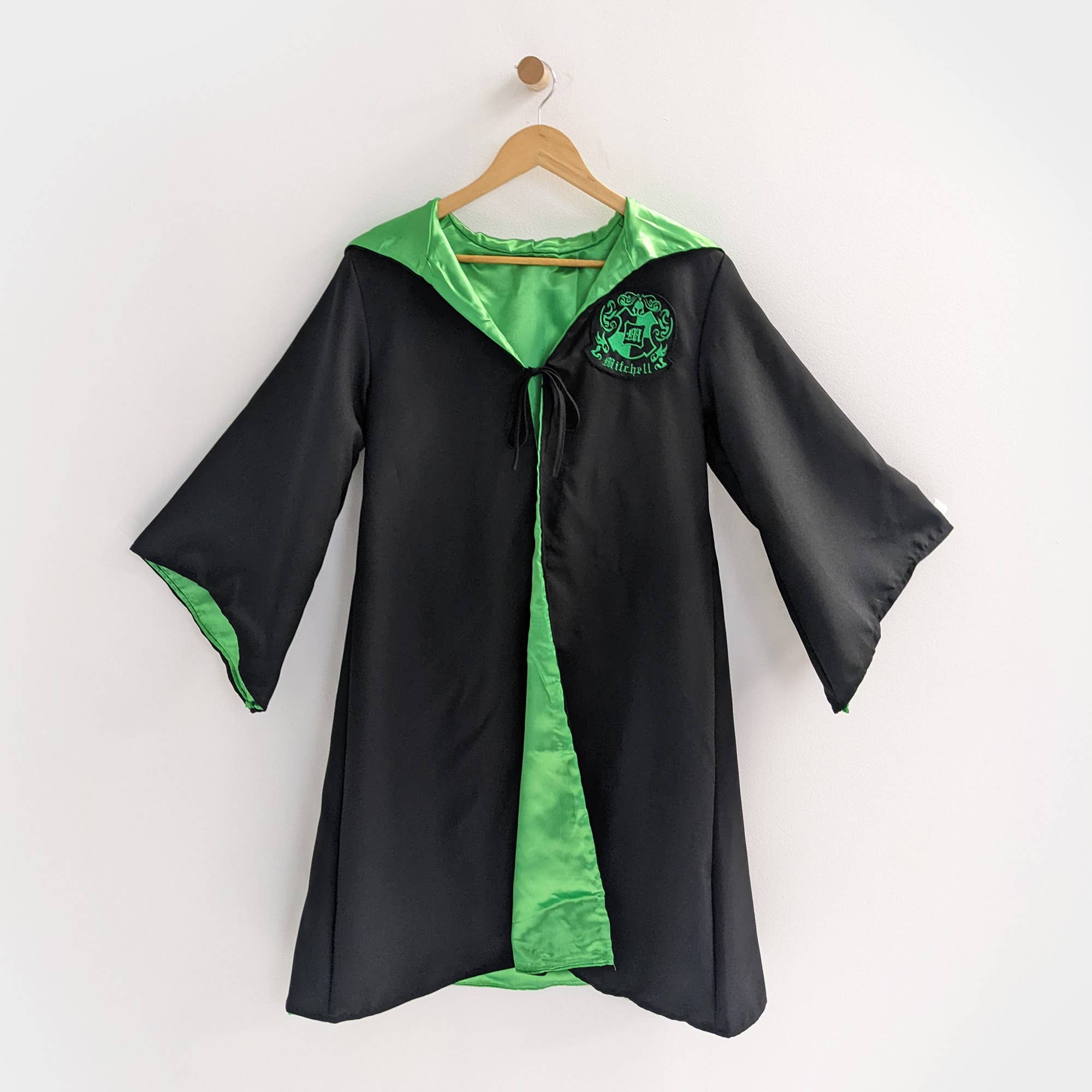 everfan - Vendita all'ingrosso Costume di carnevale - Bambini - Vestaglia da mago nera per bambini con fodera in raso2