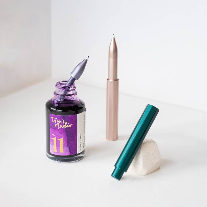 Tom's Studio - Wholesale Pen - The Wren - Refillable Writing Pen13