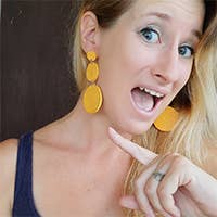 Lumago Designs - Wholesale Stud/Post Earrings - RC round paper bead stud earrings Case15