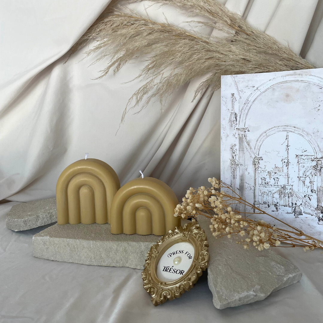 Trésor - Wholesale Novelty Candle - Parisian Arch Café (Mini)1