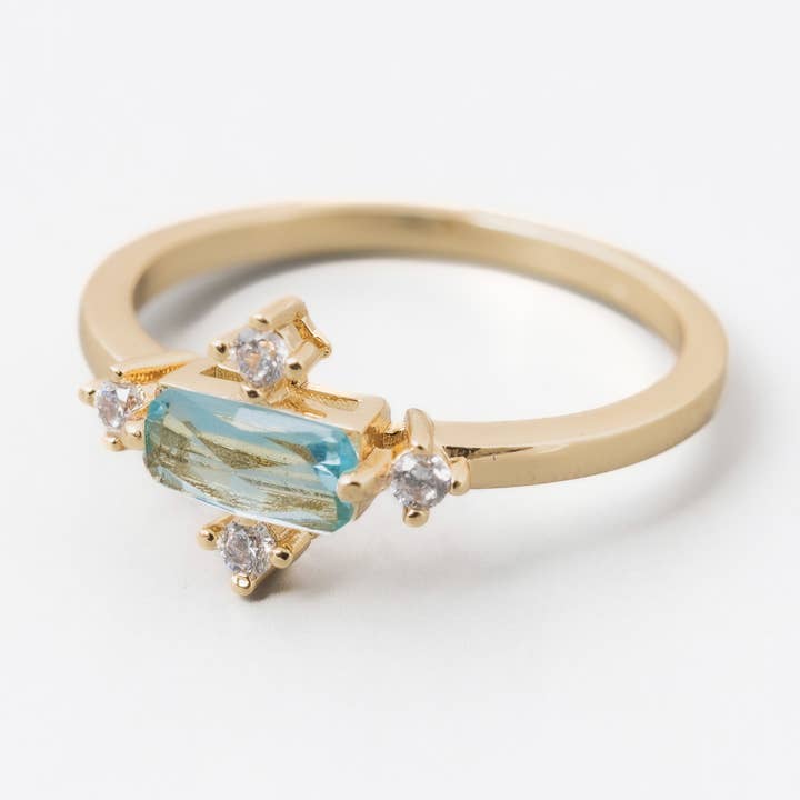 Camille Topaz Ring för wholesale av Heilo Jewelry