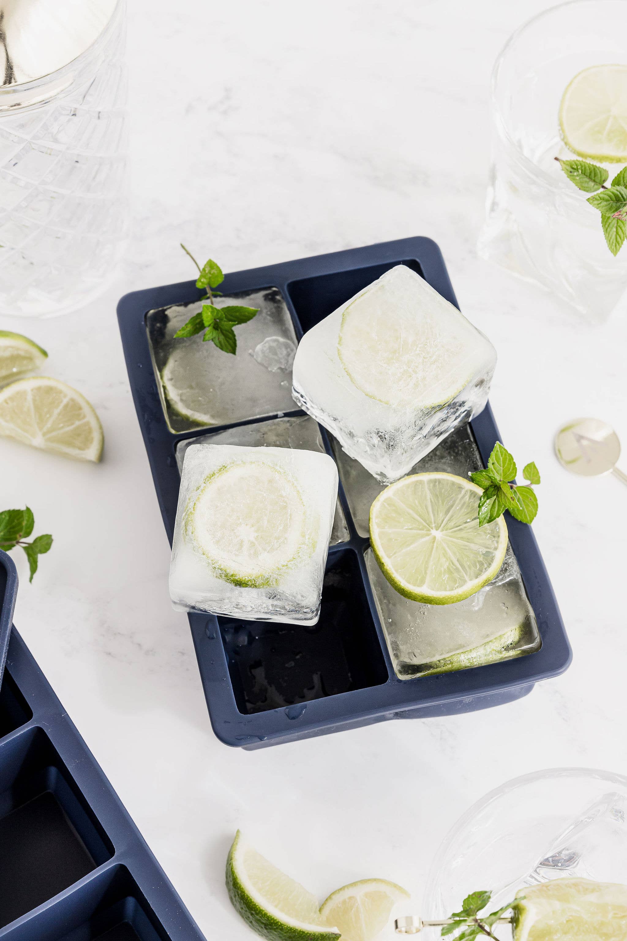 UBERSTAR - Vente Bacs/moules à glaçons - Moule à glaçons géants en silicone avec couvercle6