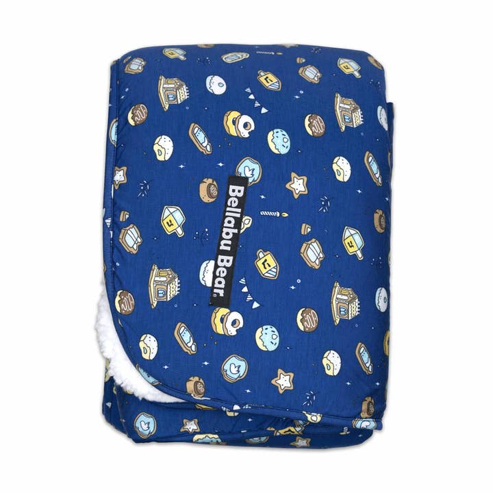 Couverture en bambou et sherpa avec motif de biscuits de Hanoucca pour la vente par Bellabu Bear