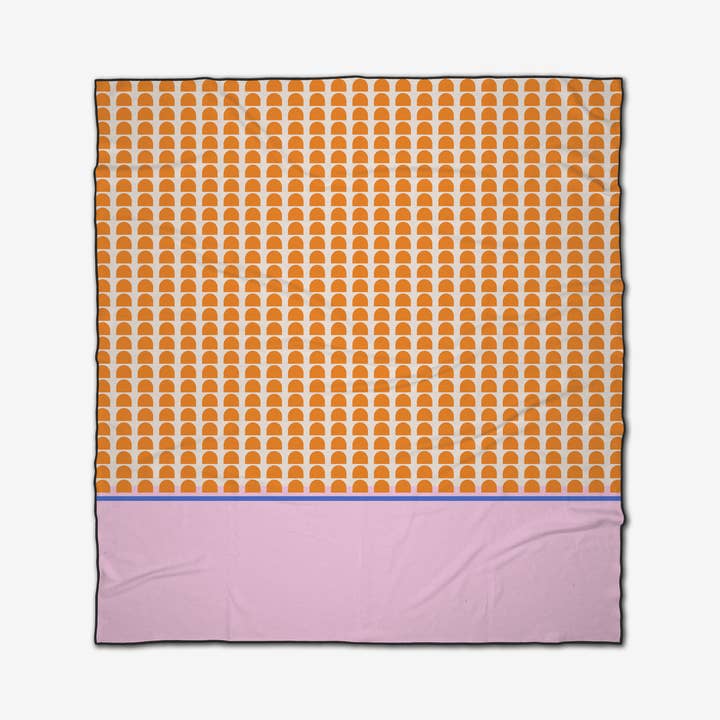 Geometry - Wholesale Picnic Blanket - Pink Illusion Beach Blanket