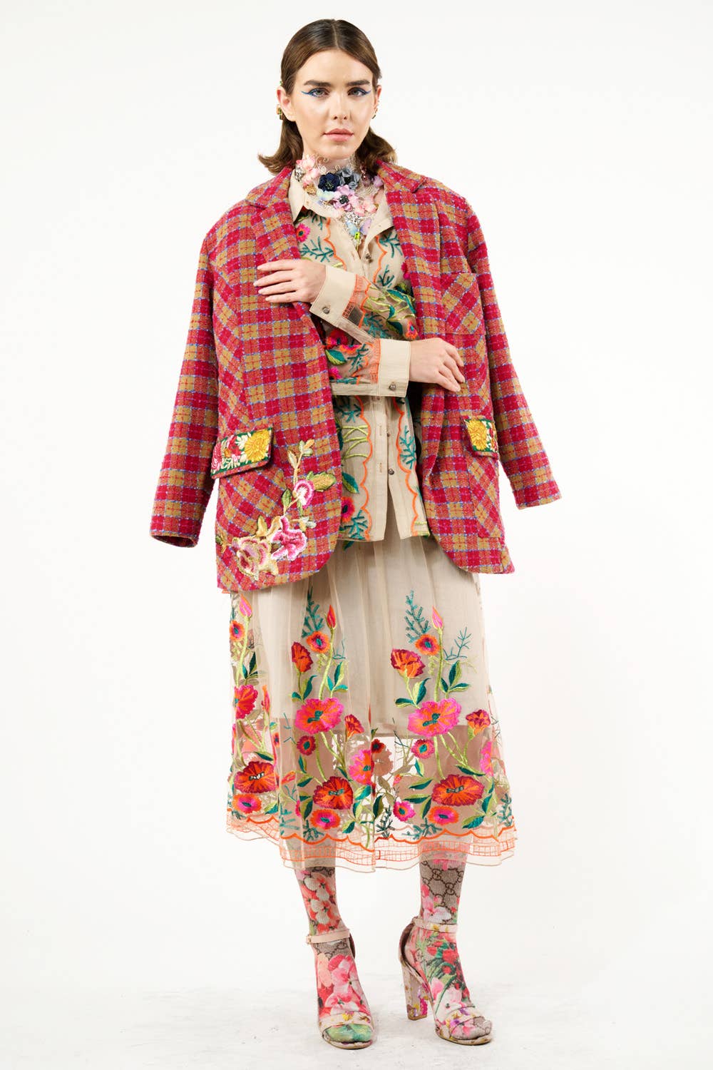 Blu Denim Camicia vintage con ricamo floreale di tulipani in vendita all'ingrosso su Faire28