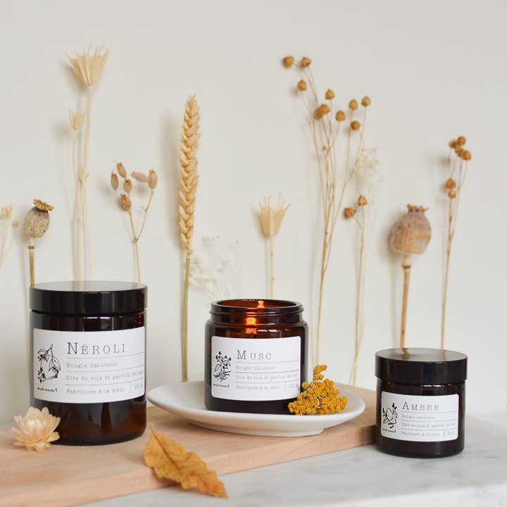 Un joli monde - Wholesale Jar/Filled Candle - Signature candles12