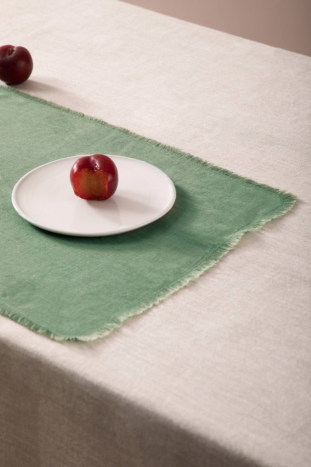 Live Linen – wholesale Placemat – Fringed Linen Placemat – Dining0