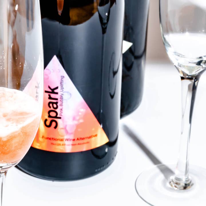 Three Spirits Drinks - UK – wholesale Non-alcoholic spirits/wine/beer – Blurred Vines Spark non-alcoholic wine alternative1